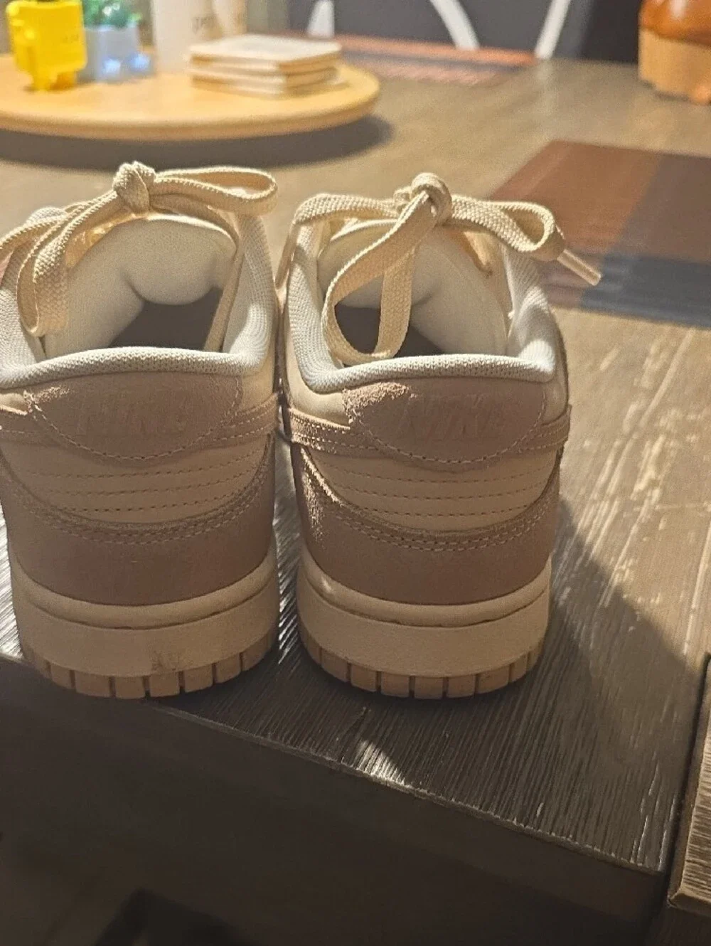 Nike Womens Dunk Low-Top Sanddrift Size 8
